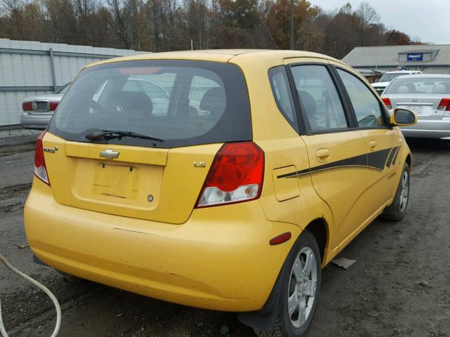 KL1TD66648B134324 - 2008 CHEVROLET AVEO BASE Żółty zdjęcie 4