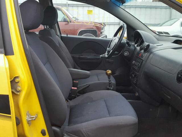KL1TD66648B134324 - 2008 CHEVROLET AVEO BASE Żółty zdjęcie 5