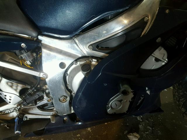 JYARJ04E92A025918 - 2002 YAMAHA YZFR6 L BLUE photo 7