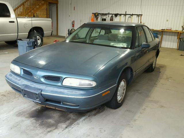 1G3HN52K0V4803018 - 1997 OLDSMOBILE 88 BASE BLUE photo 2