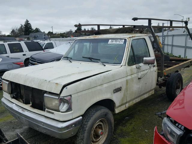 1FTHF26M7KNB35876 - 1989 FORD F250 WHITE photo 2