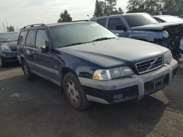 YV1LZ56D8Y2670531 - 2000 VOLVO V70 XC BLUE photo 1