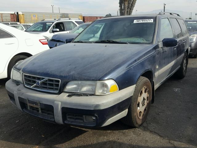 YV1LZ56D8Y2670531 - 2000 VOLVO V70 XC BLUE photo 2