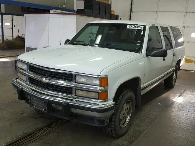 1GNFK16K7RJ392900 - 1994 CHEVROLET SUBURBAN K WHITE photo 2