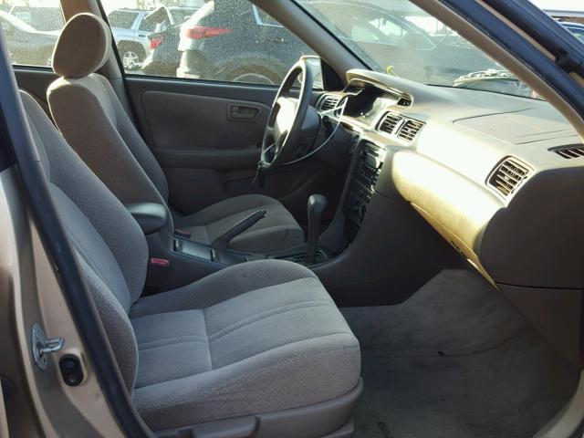 JT2BG22K710542043 - 2001 TOYOTA CAMRY CE 金色 照片 5