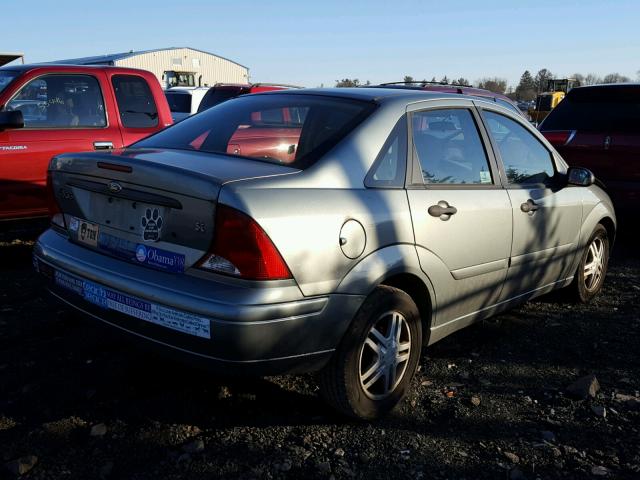 1FAFP34Z74W150339 - 2004 FORD FOCUS SE C GREEN photo 4