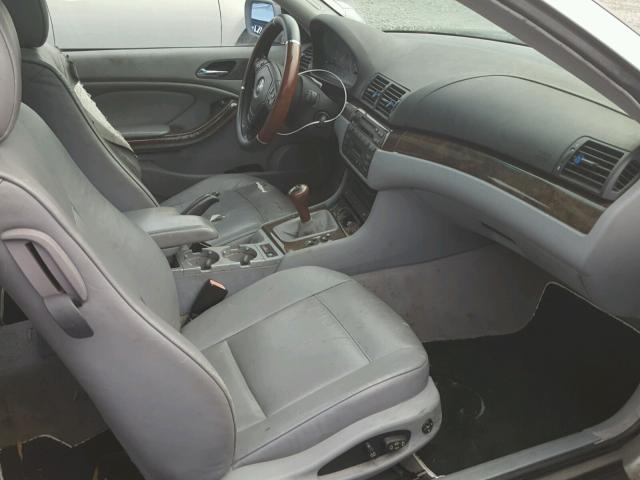 WBABM5346YJP00939 - 2000 BMW 328 CI فضي صورة 5