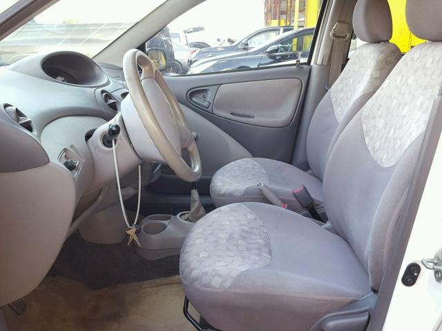 JTDBT123910115887 - 2001 TOYOTA ECHO WHITE photo 5