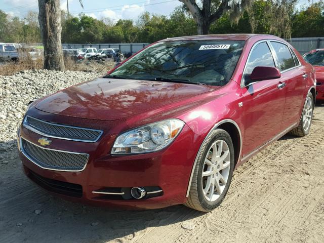 1G1ZK57708F200315 - 2008 CHEVROLET MALIBU LTZ RED photo 2