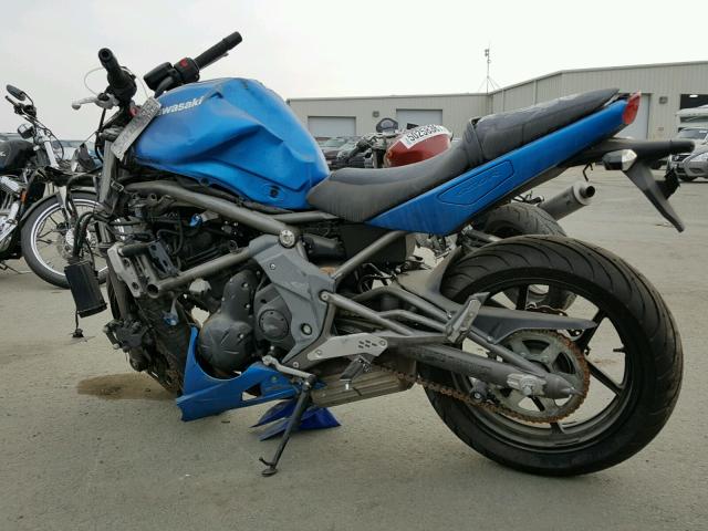 JKAEXEC10ADA47491 - 2010 KAWASAKI EX650 C 蓝色 照片 3