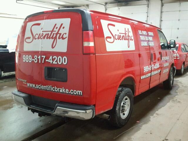 1GCZGTBG4D1175799 - 2013 CHEVROLET EXPRESS G3 RED photo 4