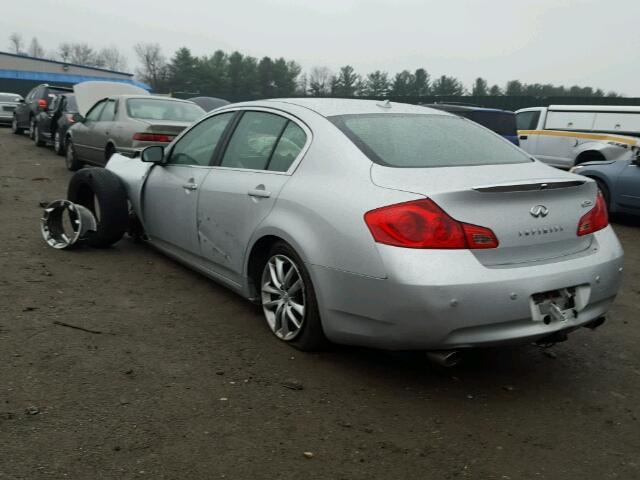 JNKBV61F57M811651 - 2007 INFINITI G35 SILVER photo 3