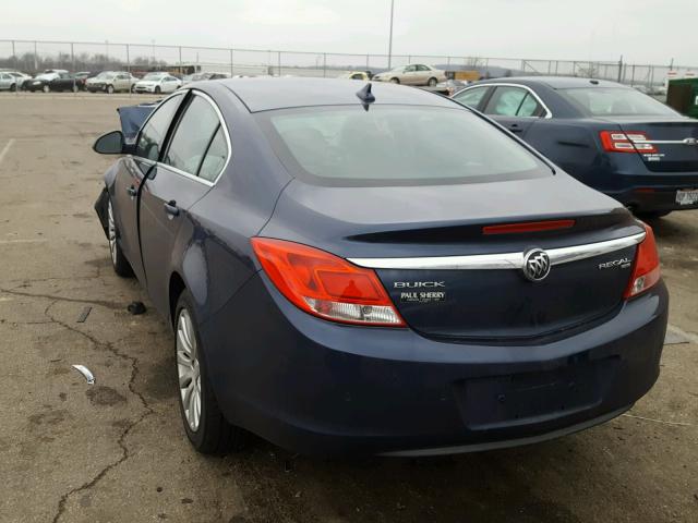 W04GT5GC4B1000108 - 2011 BUICK REGAL CXL BLUE photo 3