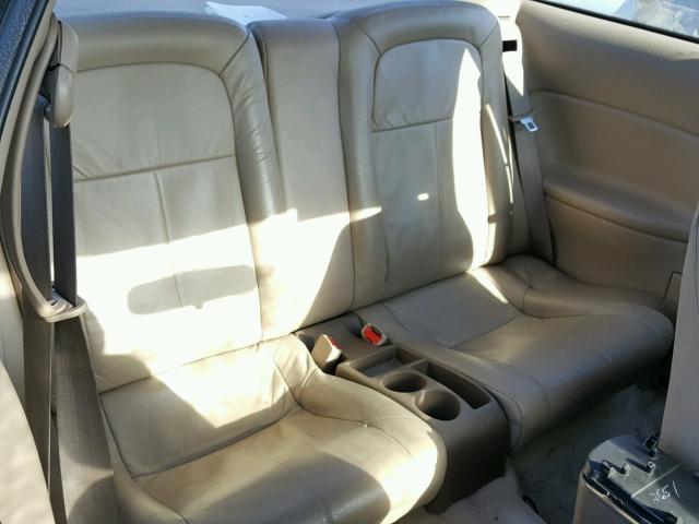 1G8ZH1278WZ206407 - 1998 SATURN SC2 WHITE photo 6