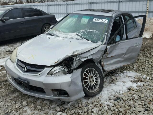 2HHES35894H000481 - 2004 ACURA 1.7EL PREM SILVER photo 2