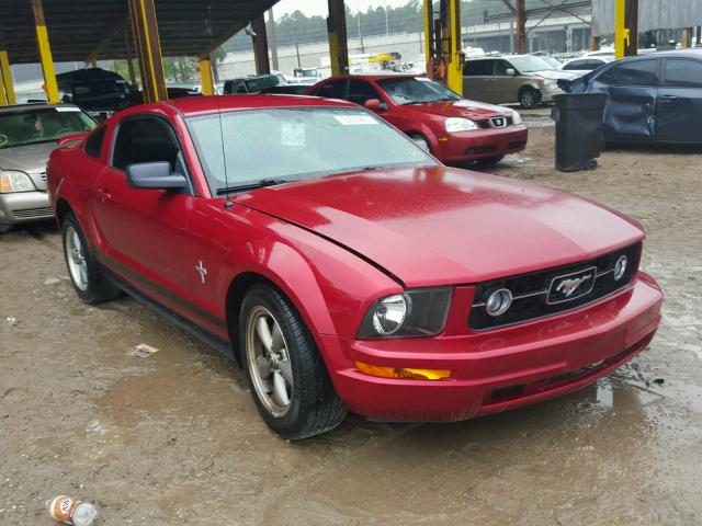 1ZVFT80N065235647 - 2006 FORD MUSTANG RED photo 1