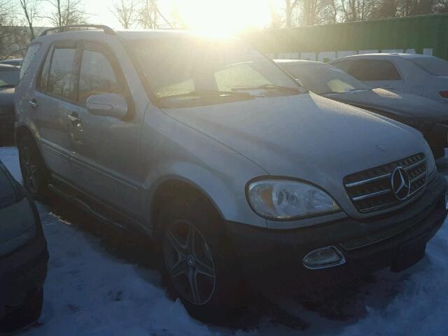 4JGAB75EX3A394399 - 2003 MERCEDES-BENZ ML 500 GRAY photo 1