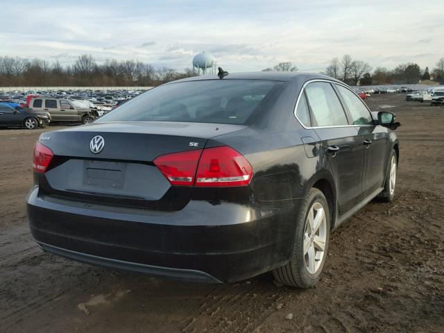 1VWBP7A35DC122988 - 2013 VOLKSWAGEN PASSAT SE BLACK photo 4