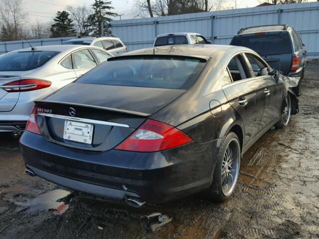 WDDDJ75X66A024566 - 2006 MERCEDES-BENZ CLS 500C BLACK photo 4