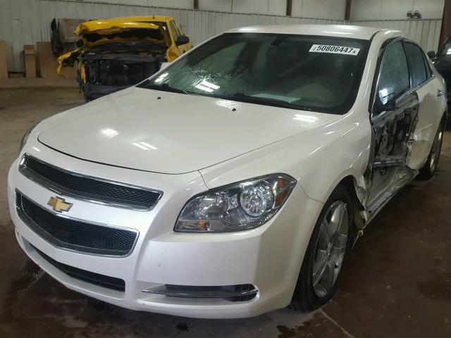 1G1ZC5E04CF299071 - 2012 CHEVROLET MALIBU 1LT WHITE photo 2