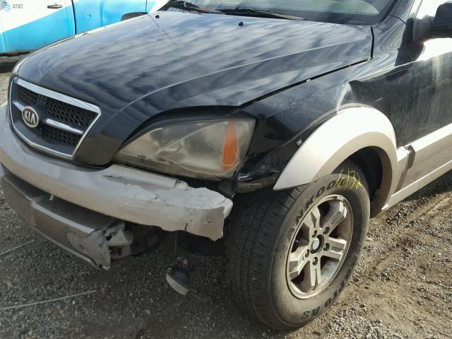 KNDJD733845266124 - 2004 KIA SORENTO EX BLACK photo 9