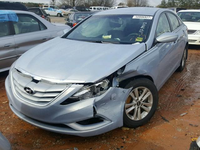 5NPEB4AC9DH637686 - 2013 HYUNDAI SONATA GLS BLUE photo 2