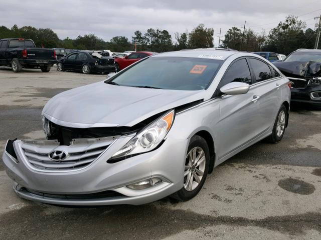 5NPEB4AC8DH743434 - 2013 HYUNDAI SONATA GLS SILVER photo 2