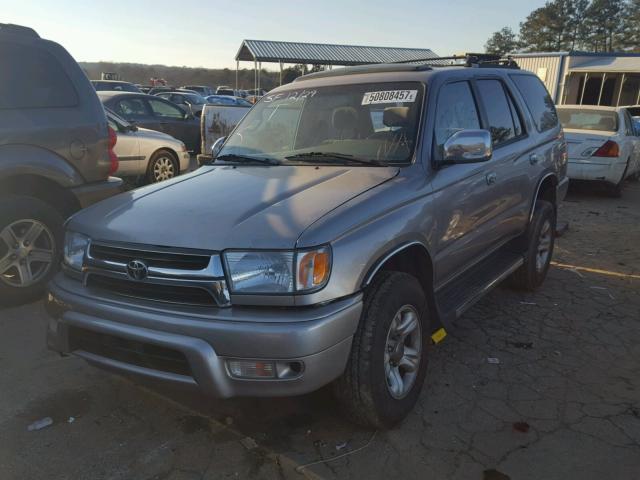 JT3GN86RX20225960 - 2002 TOYOTA 4RUNNER SR SILVER photo 2