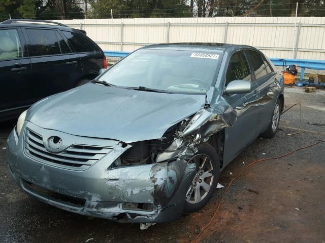 4T1BK46K98U564913 - 2008 TOYOTA CAMRY LE GREEN photo 2