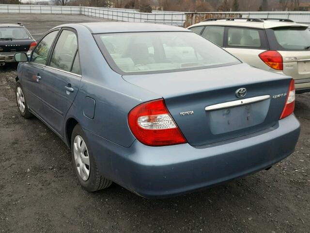 4T1BE32K83U766593 - 2003 TOYOTA CAMRY LE BLUE photo 3