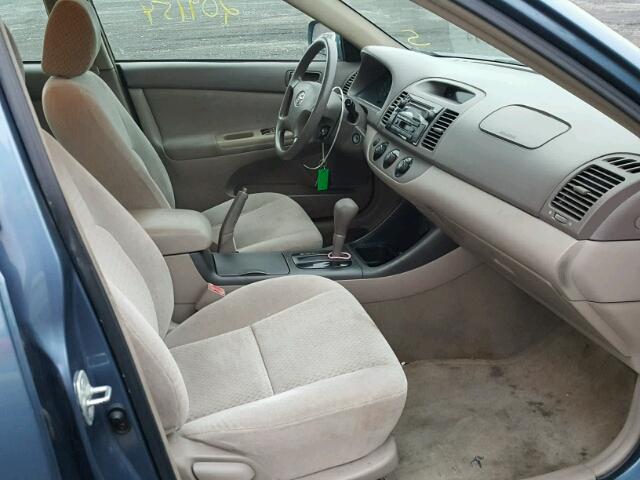 4T1BE32K83U766593 - 2003 TOYOTA CAMRY LE BLUE photo 5