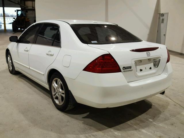 1HGCM56897A148472 - 2007 HONDA ACCORD EX WHITE photo 3