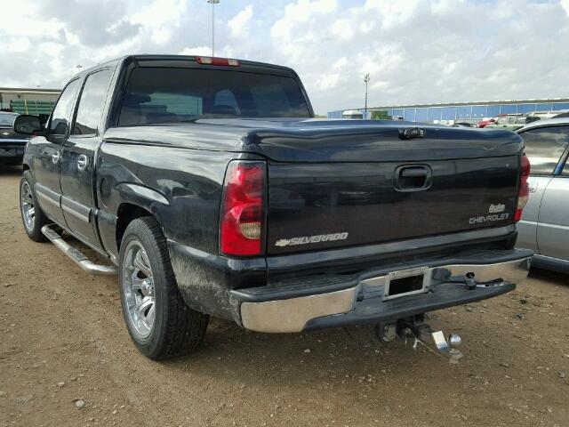 2GCEC13TX51257011 - 2005 CHEVROLET SILVERADO BLACK photo 3