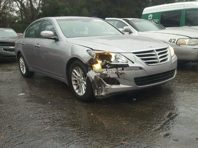 KMHGC4DE0BU123453 - 2011 HYUNDAI GENESIS 3. SILVER photo 1