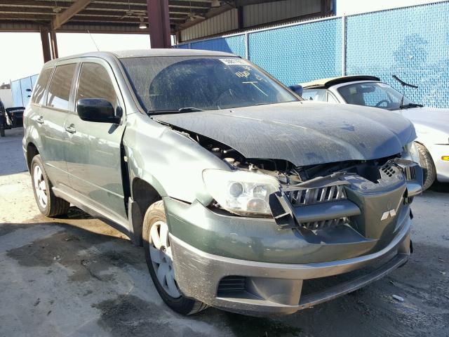 JA4LX31F85U032511 - 2005 MITSUBISHI OUTLANDER GREEN photo 1