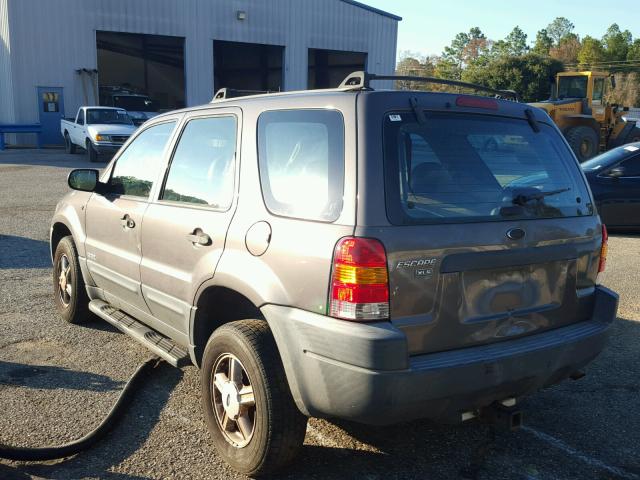 1FMYU01152KD12400 - 2002 FORD ESCAPE XLS GRAY photo 3