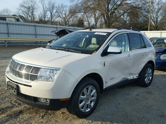 2LMDU88C58BJ31504 - 2008 LINCOLN MKX WHITE photo 2