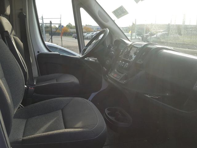 3C6TRVCG7JE112626 - 2018 RAM PROMASTER 白色 照片 5