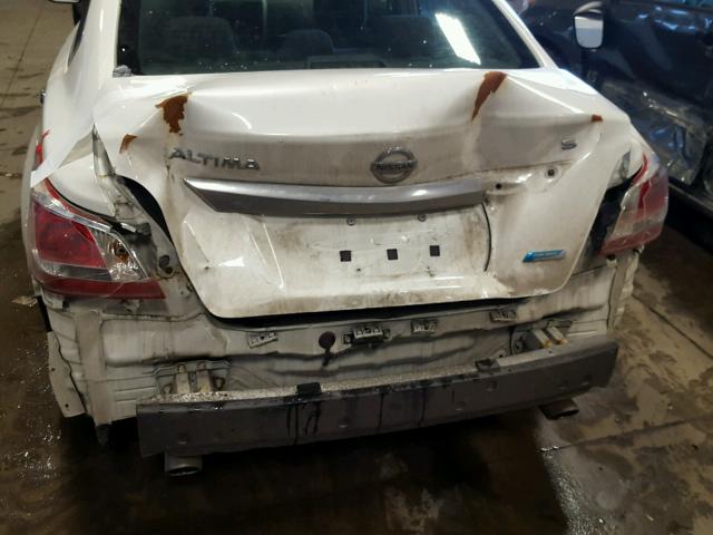 1N4AL3AP6DN504477 - 2013 NISSAN ALTIMA 2.5 WHITE photo 9