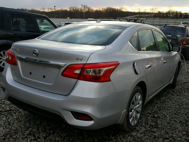 3N1AB7AP7HY334095 - 2017 NISSAN SENTRA S SILVER photo 4