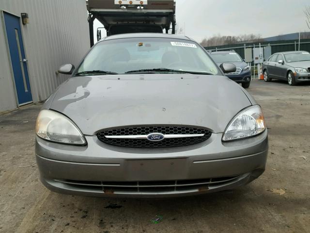 1FAFP55232G273432 - 2002 FORD TAURUS SES GRAY photo 9