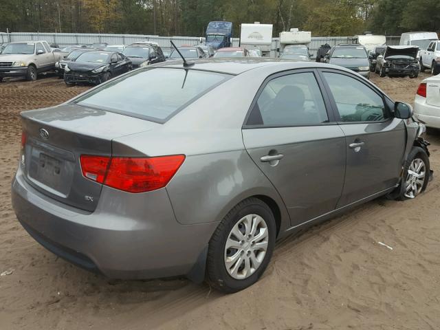 KNAFU4A24C5579388 - 2012 KIA FORTE EX GRAY photo 4