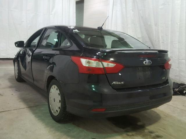 1FAHP3F29CL138539 - 2012 FORD FOCUS SE BLACK photo 3