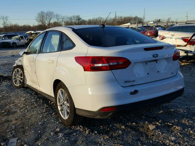 1FADP3F29HL204397 - 2017 FORD FOCUS SE WHITE photo 3