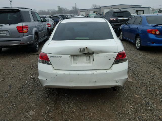 JHMCP26359C008403 - 2009 HONDA ACCORD LX WHITE photo 9