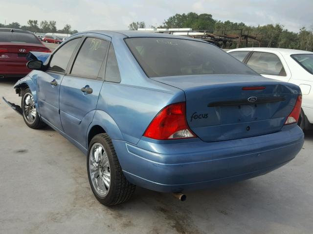 1FAFP34P9YW153179 - 2000 FORD FOCUS SE BLUE photo 3