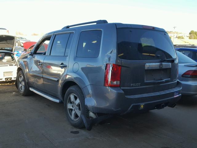 5FNYF4H58AB015793 - 2010 HONDA PILOT EXL GRAY photo 3