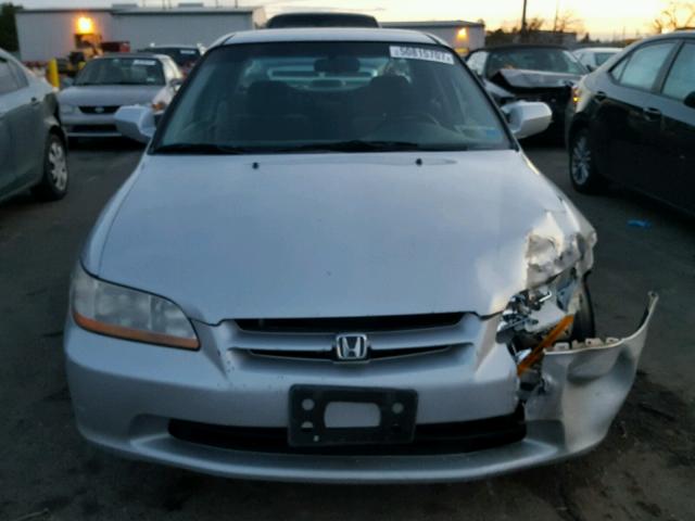 1HGCG6654YA001707 - 2000 HONDA ACCORD LX SILVER photo 7