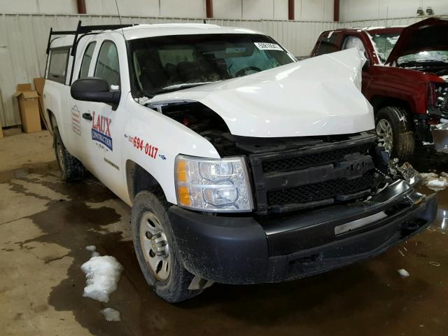 1GCRKPE35BZ427931 - 2011 CHEVROLET SILVERADO WHITE photo 1