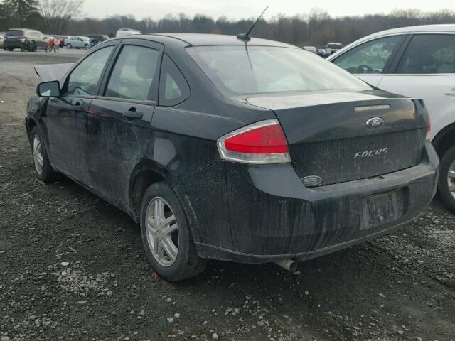 1FAHP34N18W126128 - 2008 FORD FOCUS S/SE BLACK photo 3